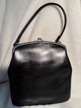 Elegant Vintage Black leather Paristyle bag